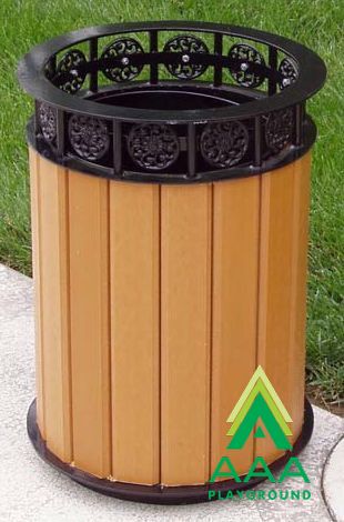 Jamestown Receptacle