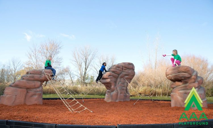 AAA Playground Cascade Range Netted Boulders