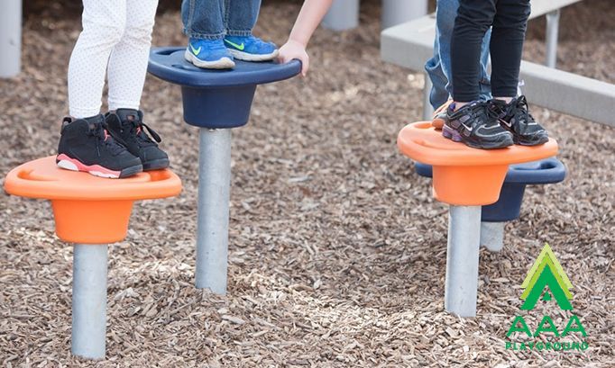 AAA Playground Pedestal